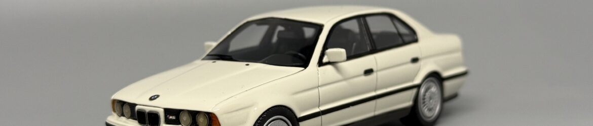 BMW M5 (E34)_1