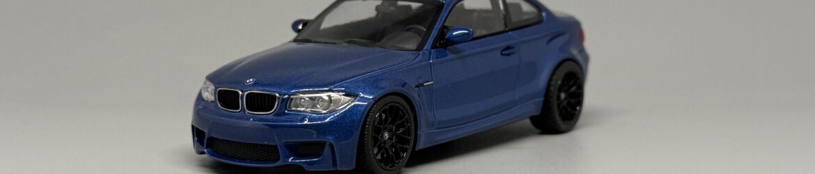 BMW 1M Coupe (E82)_1