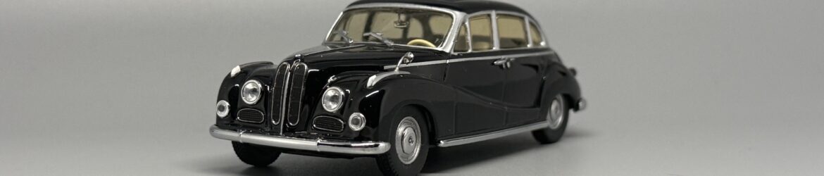 502 V8 Sedan_1