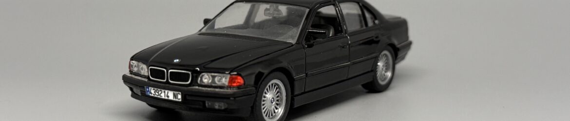 750i (E38)_1